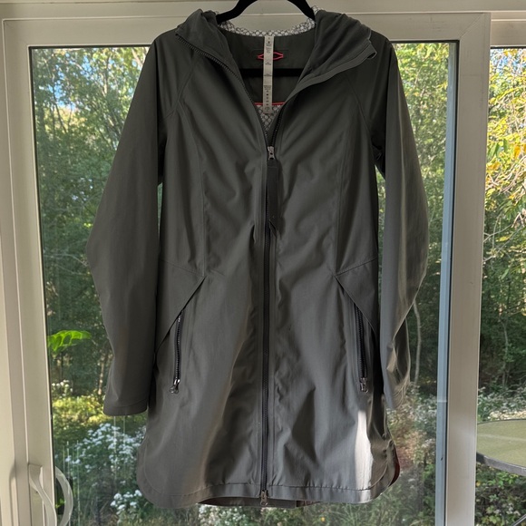 Lululemon Athletica Gray Jacket Size 6 - Picture 1 of 9